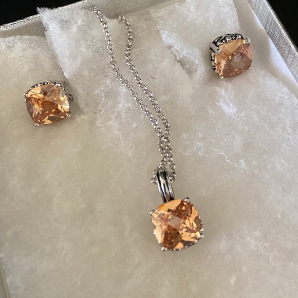 Sterling Silver Topaz Jewelry Set - Picture 4 of 4